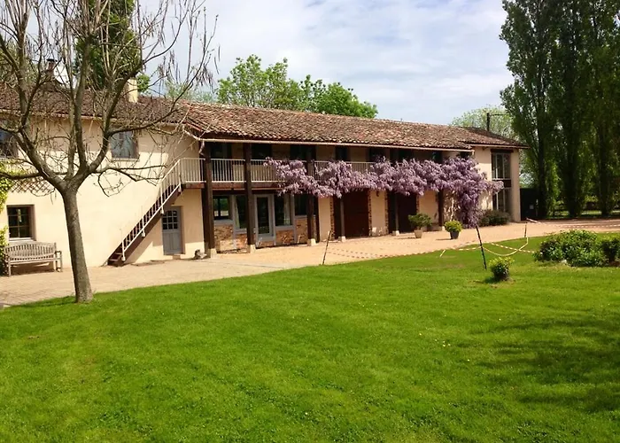 Les Barelles Bed and Breakfast Saint-Jean-de-Thurigneux foto