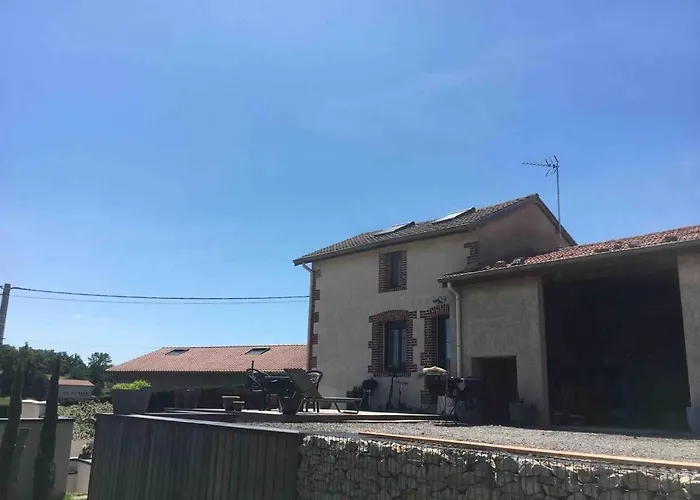 Gite De Chenieux Saint-Victor-sur-Loire 사진