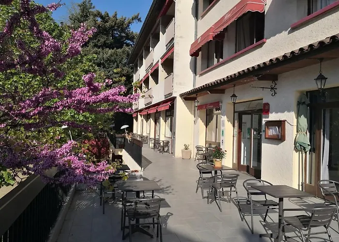 Logis Hotel-Restaurant Le Tanargue Valgorge photo