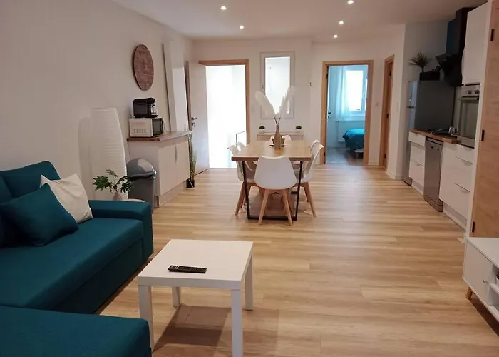 Le Perouges 3Ch Proche Toutes Commodites Apartman Meximieux képek