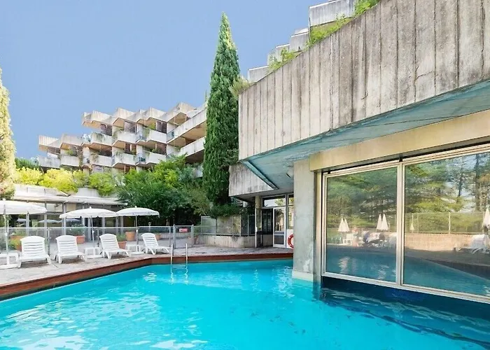 Sowell Hotels Ardeche Grospierres photo