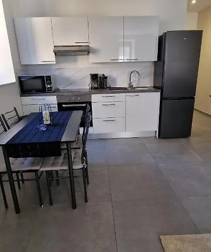 Beau Appartement T2 Saint-Georges-d'Esperanche 사진