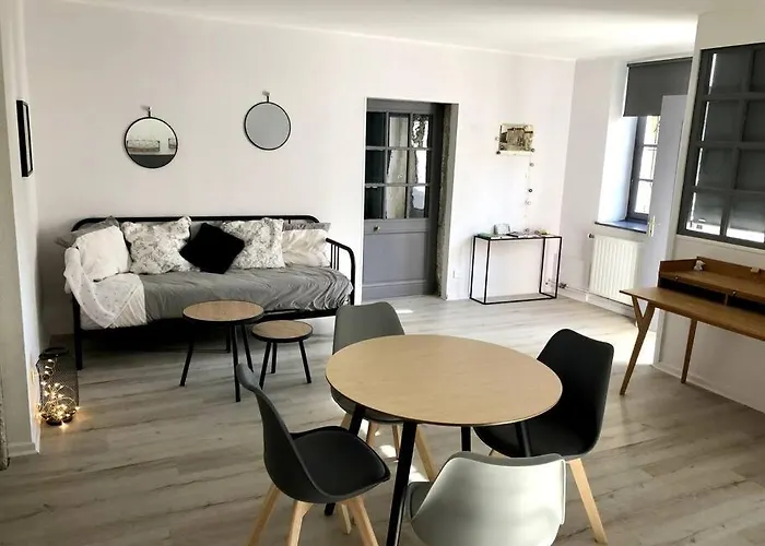 fotos do Appartement De Charme En Campagne Lyonnaise Civrieux