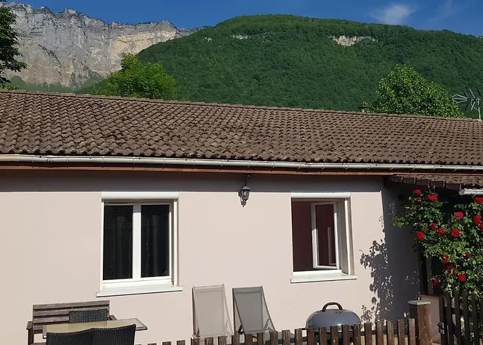 Gite Fabuleux, Jardin, Terrasse, Parking Saint-Vincent-de-Mercuze foto