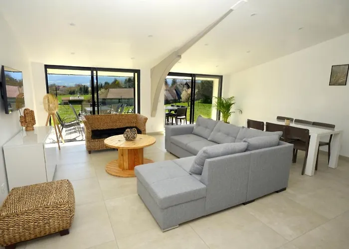 Le Gite La Passerelle Se Situant Dans Le Trieves Dans L Isere Pour 14 Personnes Lavars fotorgafie