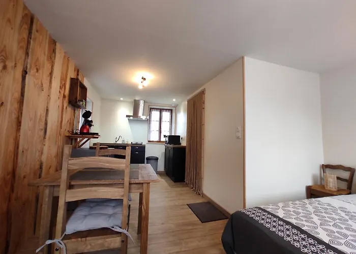 Verrieres-en-Forez Gite Du P'Tit Randonneur תמונה