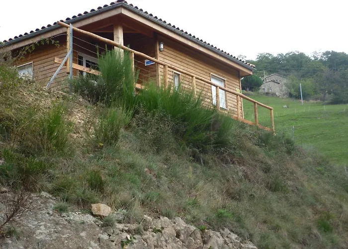 fotos do Chalet Le Cedre Vila Saint-Joseph-des-Bancs