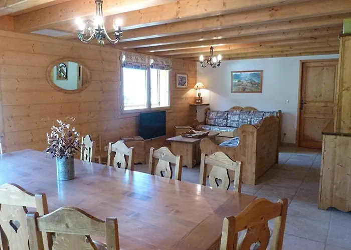 Chalet Ambiance Montagne, 10 Personnes, 4 Chambres - Ch15 Beaufort  photo