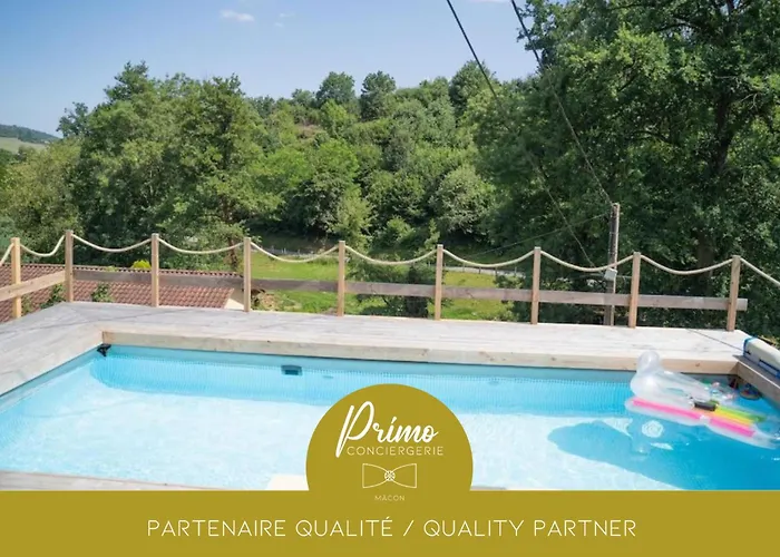 Photo de Villa Maison Paradis - Piscine - By Primo C0Nciergerie à Saint-Didier-sur-Beaujeu