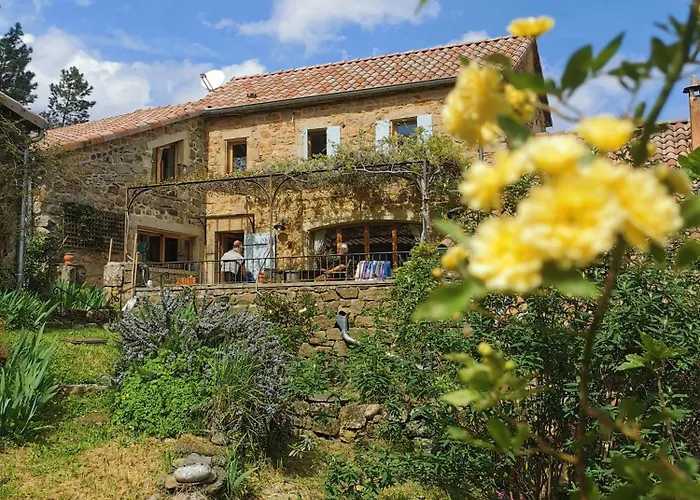 Villa Les Iris Des Rieux Les Salelles  Foto