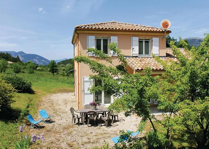 4 Bedroom Gorgeous Home In Saint Roman Foto