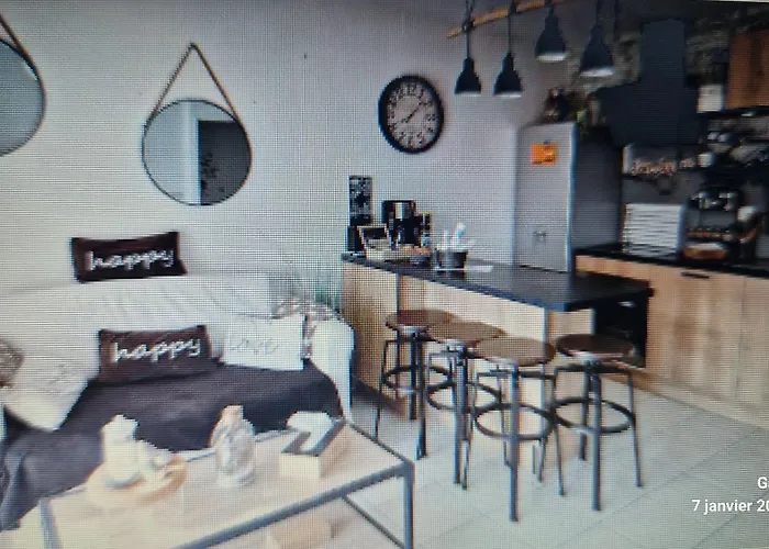 Appartement Chaleureux Le Petit Dejeuner Compris Saint-Germain  photo