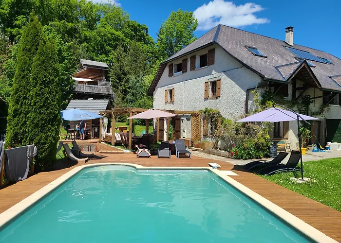 L'Oree Des Bornes-Appartement Avec Piscine Evires photo