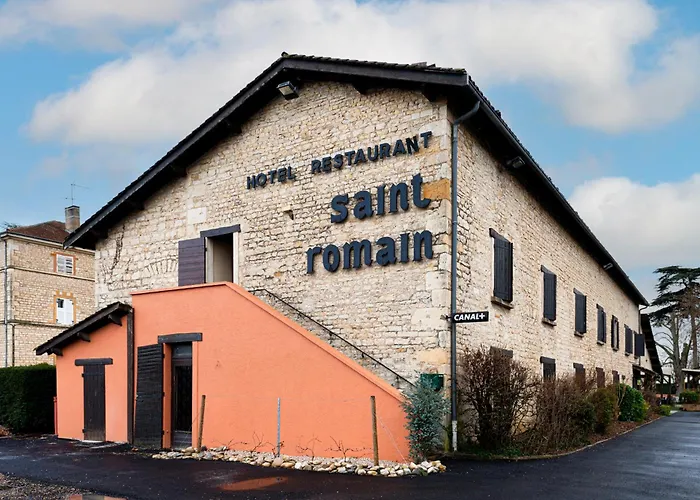 Logis Hotel-Restaurant Saint Romain Anse photo
