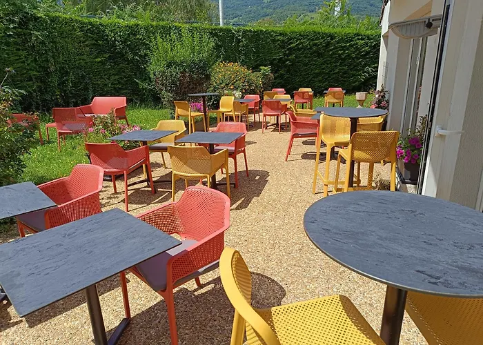 Campanile Grenoble Sud - Seyssins Hotell foto