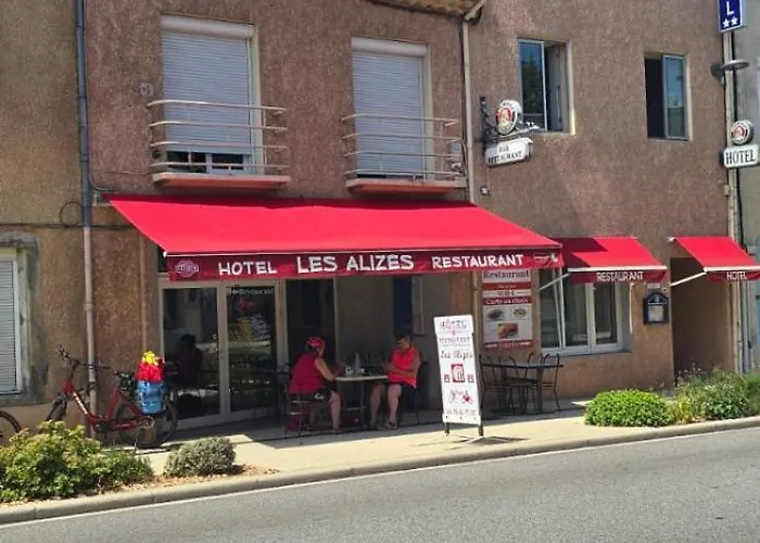 صورة Hotel Restaurant Les Alizes Loriol لو بوزين