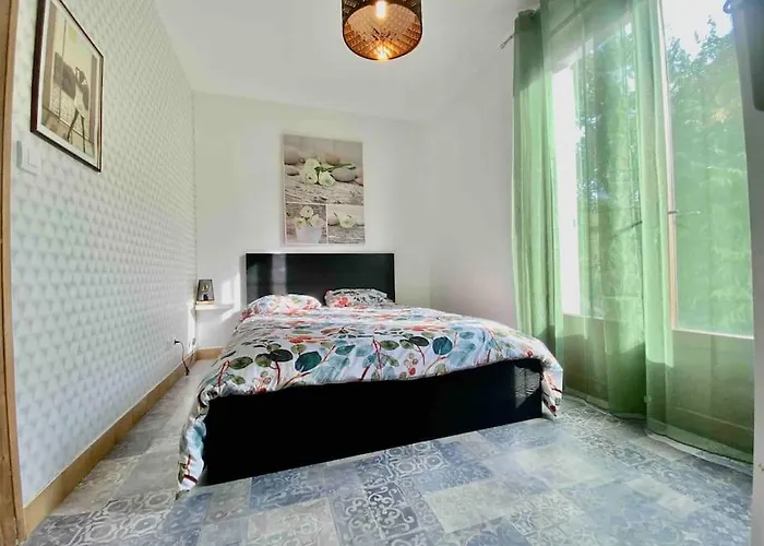 Appartement Dans Ecrin De Verdure, Terrasse Privee Saint-Germain-au-Mont-dʼOr fotorgafie