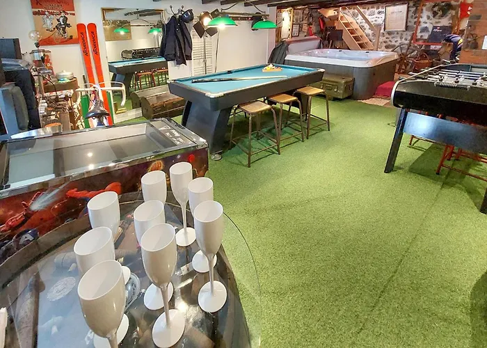 صورة Awesome Home In Margerie-Chantagret Soleymieux