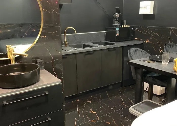 Love Room Luxe Avec Jacuzzi Prive 빌라르 사진