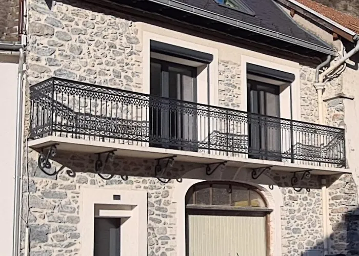 Maison De Village Séchilienne 사진