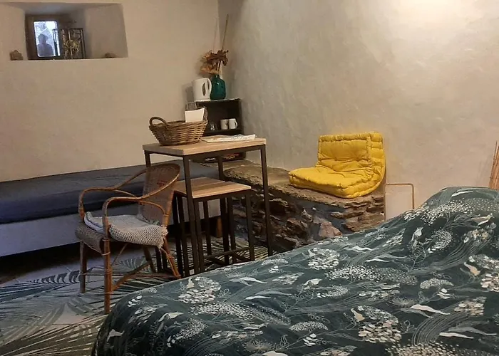 Le Petit Nid Bed & Breakfast Sablieres photo