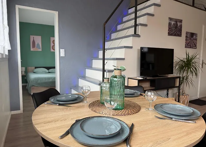 Loft, Studio And Love Rooms Bourg-Saint-Christophe fotoğrafı