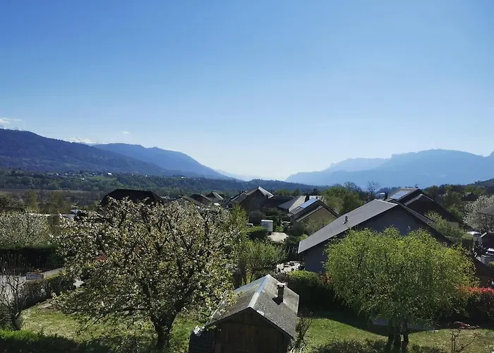 Quiet Apartment Between Sky And Mountains Cruet 사진