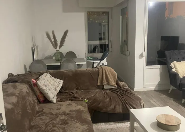 Residence Les Alpes Montbertrand foto