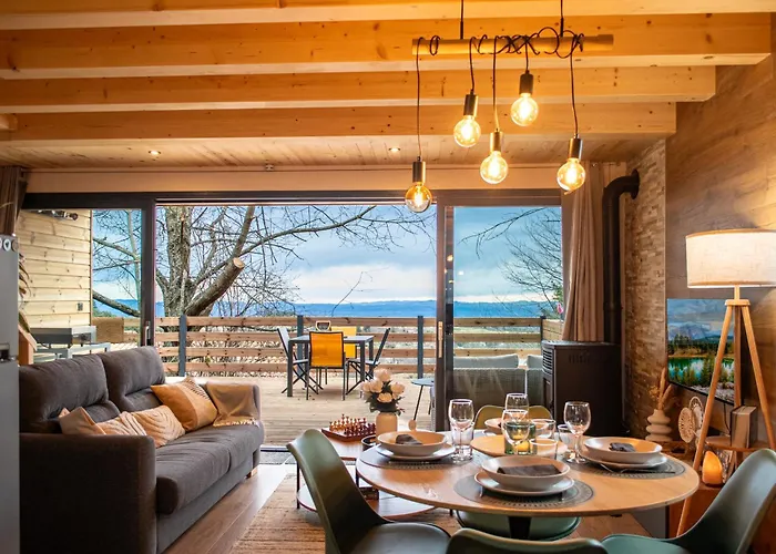 صورة Les Gites Du O' Foret-Gite O'Rizon Avec Bain Nordique Et Magnifique Vue Sur La Plaine Du Forez Verrieres-en-Forez