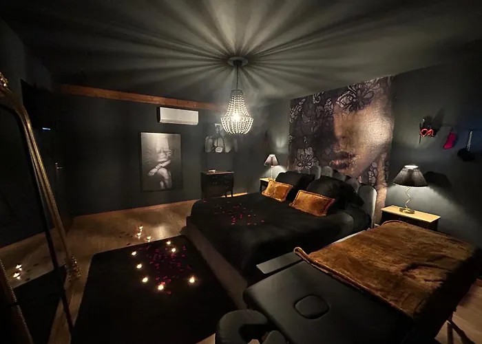 Photo de Love Room Au domaine Insolite Parnans