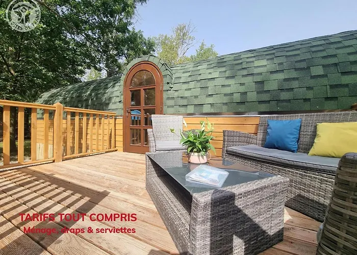 Le Tonneau Viticole Au Milieu De La Nature Avec Animaux - Fr-1-496-325 Mornand-en-Forez foto