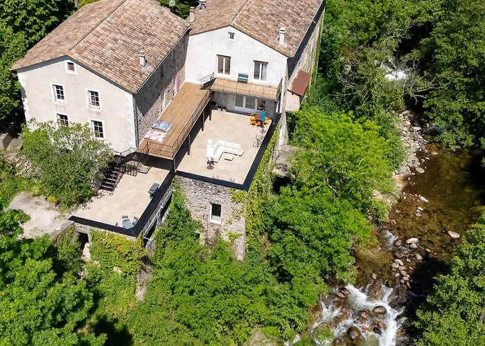 foto di Maison Hélice - gîte en bord de rivière - Ardèche Antraigues