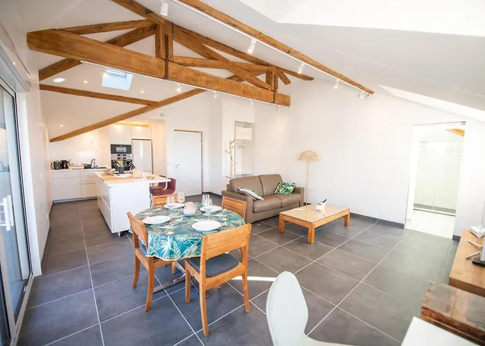 foto di Kasa Dream - Vue Sur Les Monts, Wifi Haut Debit, Sol Rafraichissant ! Saint-Sorlin 