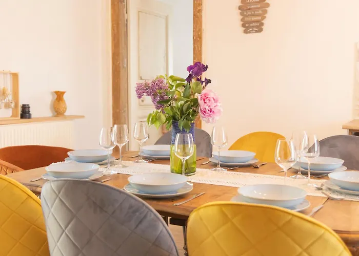 Фото Вилла Chez Simone Chazelles-sur-Lyon