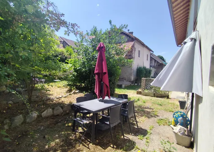 Charmante Maison Avec Jardin Au Coeur Du Vignoble Savoyard Jongieux Foto
