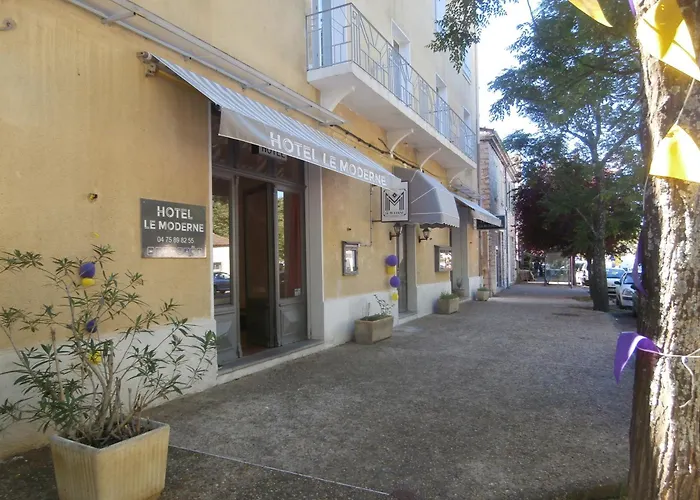 Photo de Bed and Breakfast Le Moderne à Saint-Paul-le-Jeune