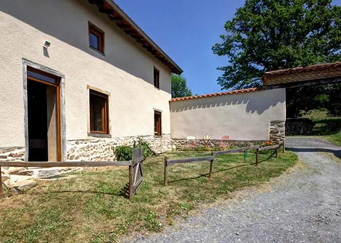 Maison De Charme Avec Terrasse Et Jardin, Enfants Et Animaux Acceptes - Fr-1-496-361 Panissieres foto