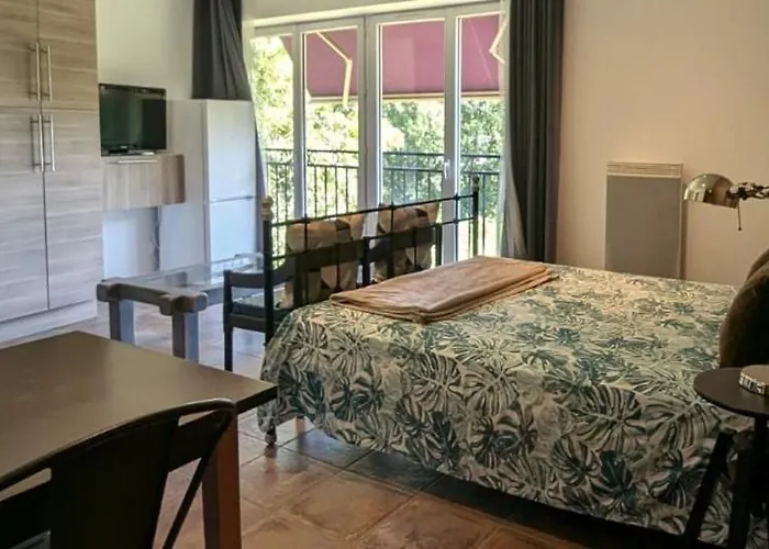 صورة Studihotel Le Cosy Saint-Maurice-de-Gourdans