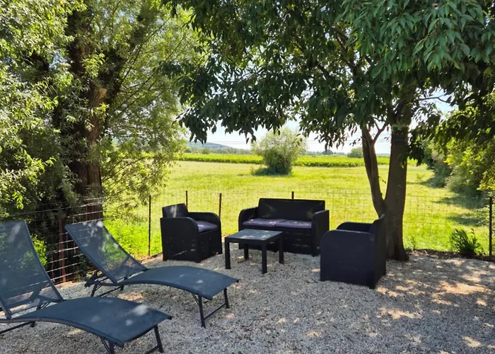 Gite Au Coeur De La Campagne Dromoise Tulette foto