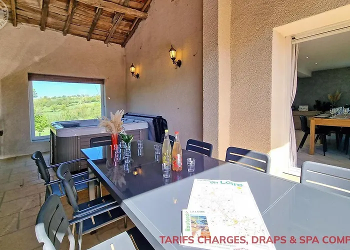 Gite Spacieux Pour 12 Avec Jardin Prive Et Spa A Chevrieres - Fr-1-496-354 fotoğrafı