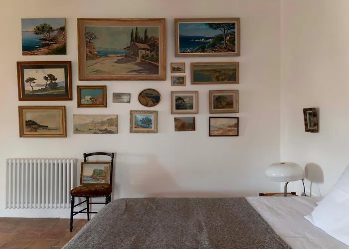 Hotel La Perroya Visan Foto