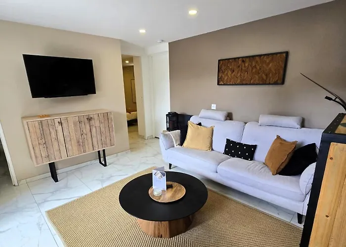 Les Heures Supendues Saint-Genet-Lerpt φωτογραφία