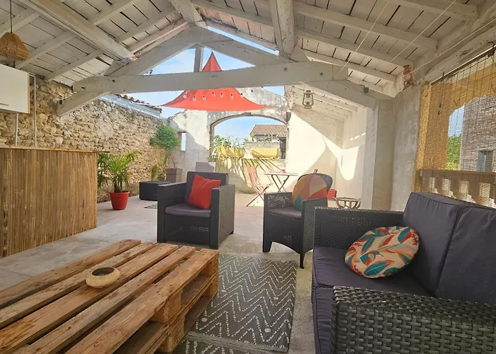 Charmant Studio Avec Terrasse Montmeyran照片