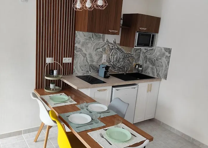 Cozy Accommodation Near Lyon Saint-Chef foto