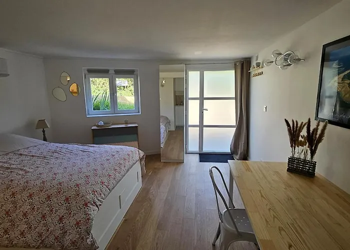 Studio Cosy, Avec Entree Privee, Calme, 15 Min De Lyon, Possibilite Facture Saint-Romain-au-Mont-D'or Foto