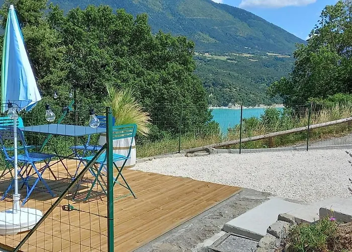 Gite Pour 2 Vue Lac Et Montagnes Treffort 38 Grand Parking Prive Foto