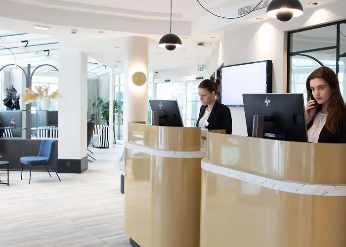 Hotel Mercure Lyon Centre Charpennes Parc De La Tete D'Or Villeurbanne foto