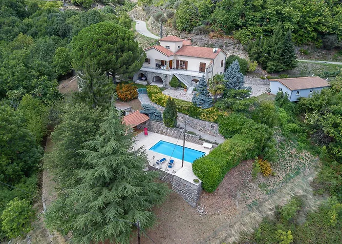 Chataigniers Juvinas 사진