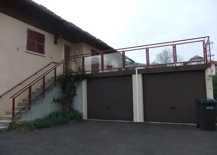 Maison Pres De Geneve, Cern, Et Stations De Ski Peron foto