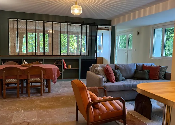 La Molle Du Lac Bourdeau képek